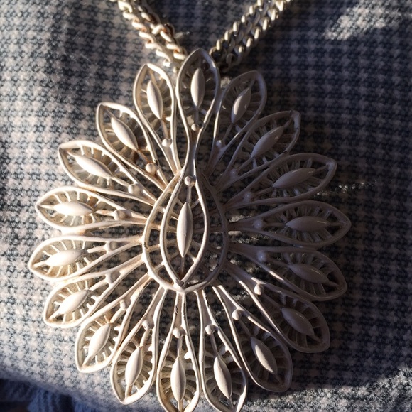 Vintage "Monet" filigree necklace - Picture 1 of 4
